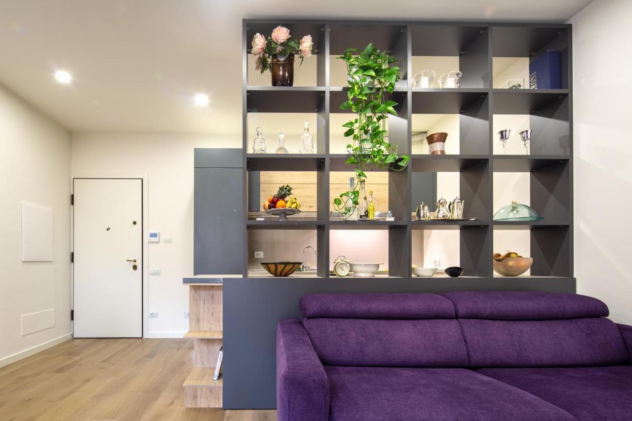 Stunning & Luxurious 1Br Apt 1 Min Walk By Duomo فلورنس المظهر الخارجي الصورة